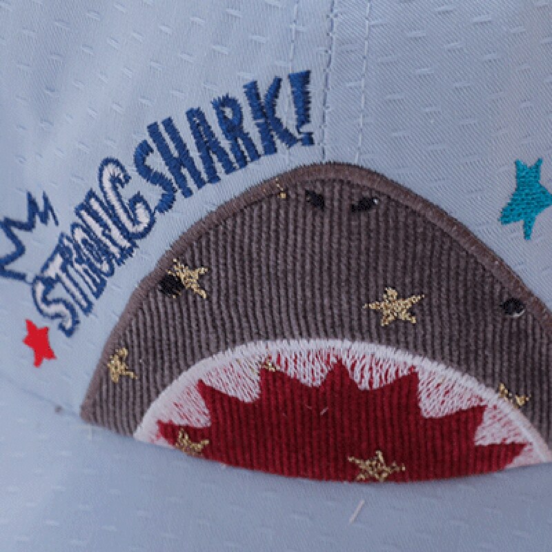 Bob Enfant Requin Cornu